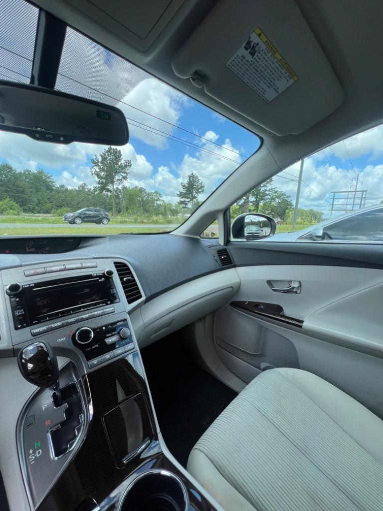2012 Toyota Venza LE - Photo 10